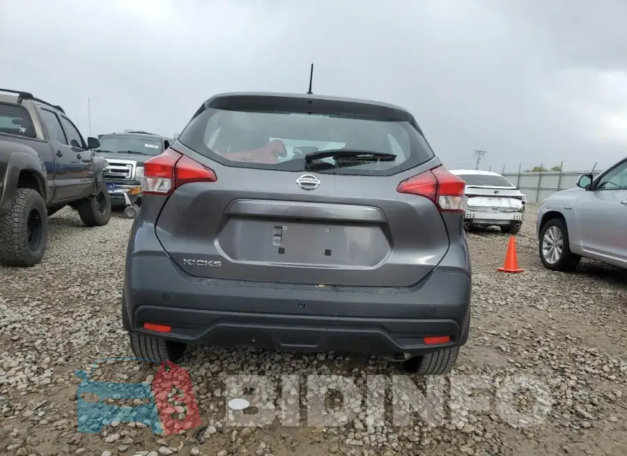 3N1CP5CU4JL524313 Photo# 6