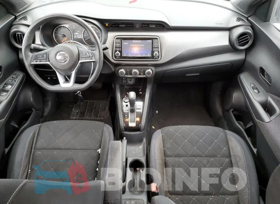 3N1CP5CU4JL524313 Photo# 8
