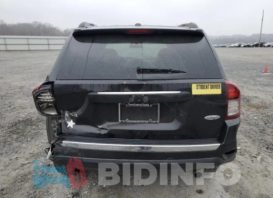 1C4NJDEBXGD795601 Photo# 6