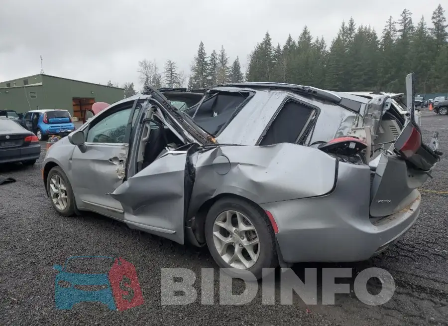 2C4RC1EG2JR271577 Photo# 2