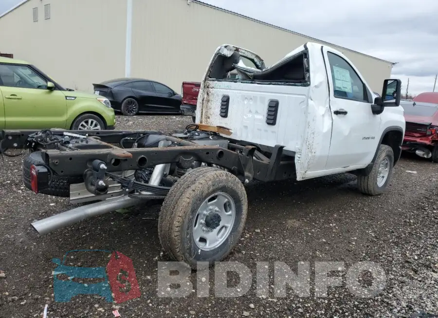 1GB3YLE75RF248014 Photo# 3