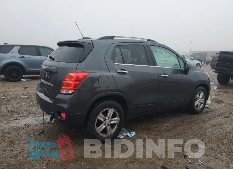 KL7CJLSB2JB691352 Photo# 3