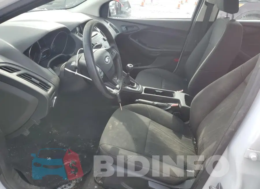1FADP3E27HL275907 Photo# 7