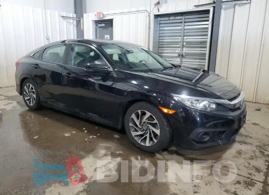 19XFC2F85HE064287 Photo# 4