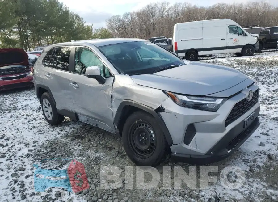 2T3G1RFV0RC475242 Photo# 4