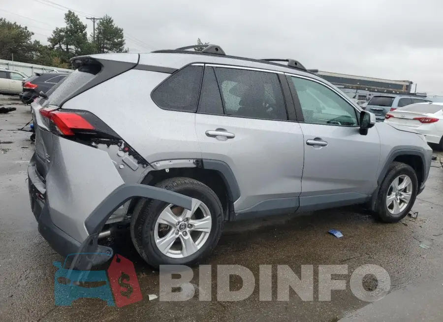 2T3P1RFV9KW012018 Photo# 3