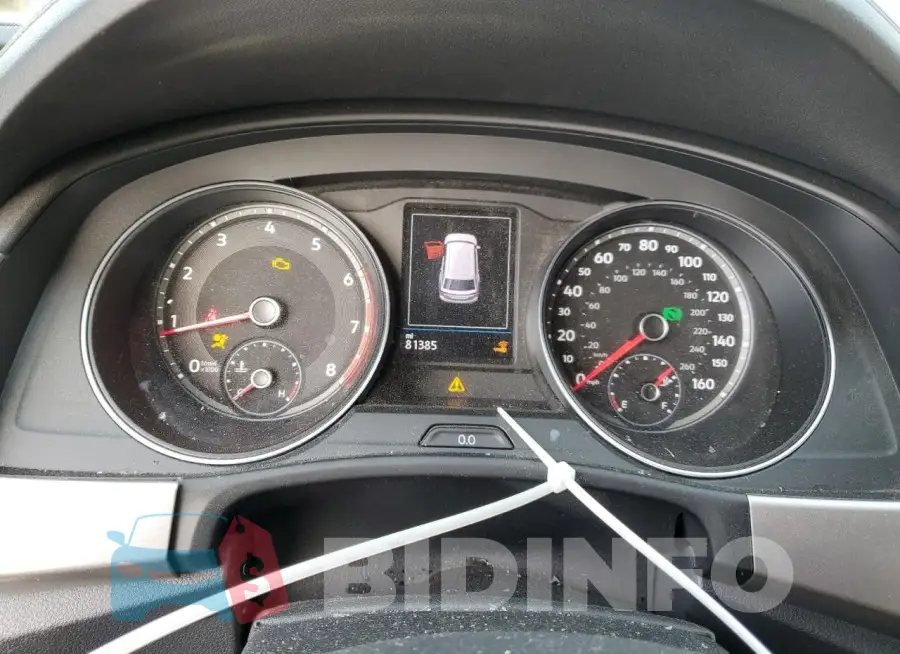 1V2MR2CA7JC557381 Photo# 9