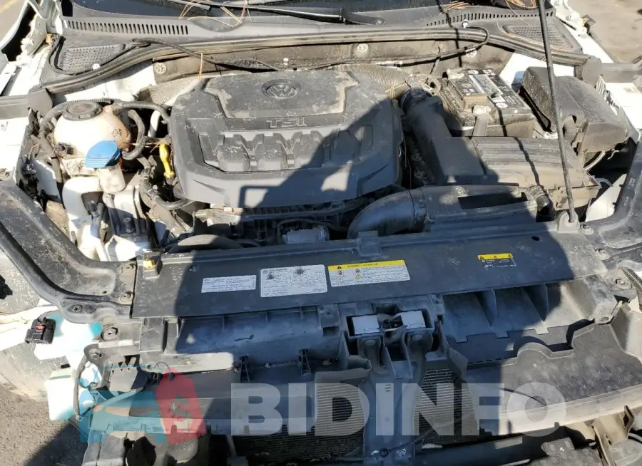 1VWSA7A39MC019042 Photo# 11
