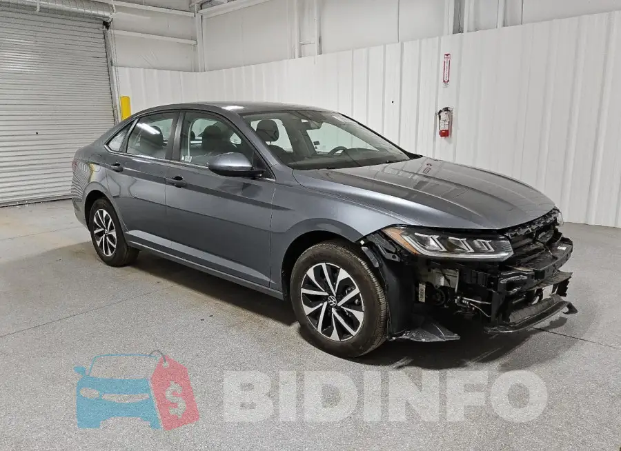 3VW5X7BU2SM026588 Photo# 4