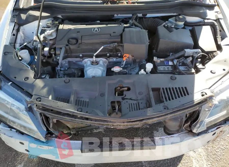 19UDE2F38JA008182 Photo# 11