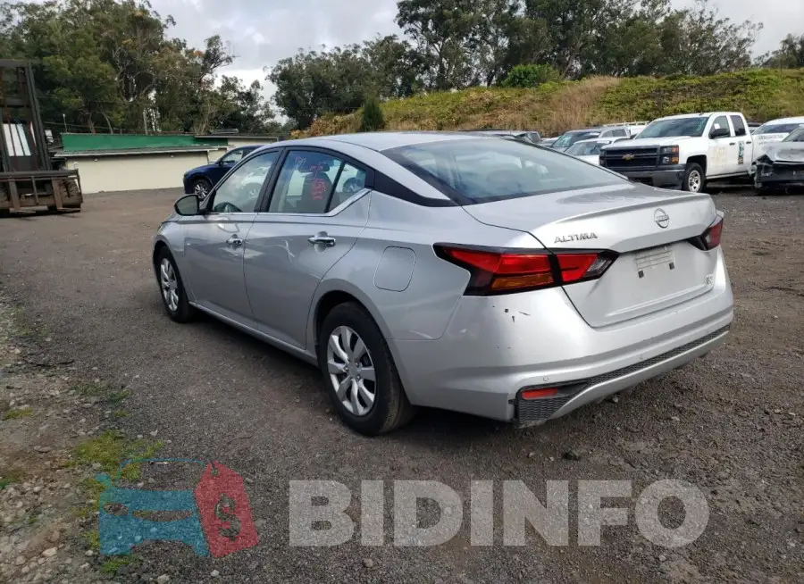 1N4BL4BV2PN420569 Photo# 2