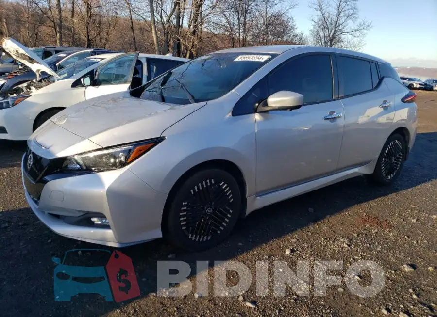 1N4CZ1CV5RC552062 Photo# 1