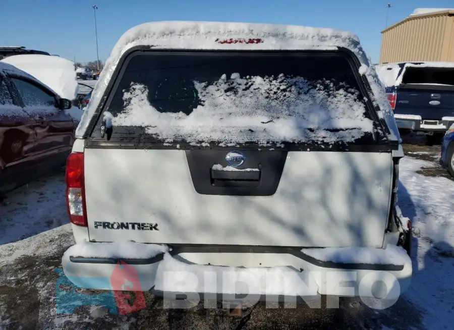 1N6BD0CT6JN759157 Photo# 6