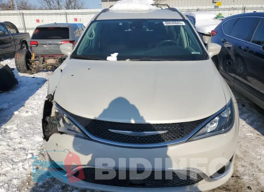 2C4RC1EG8HR622339 Photo# 5