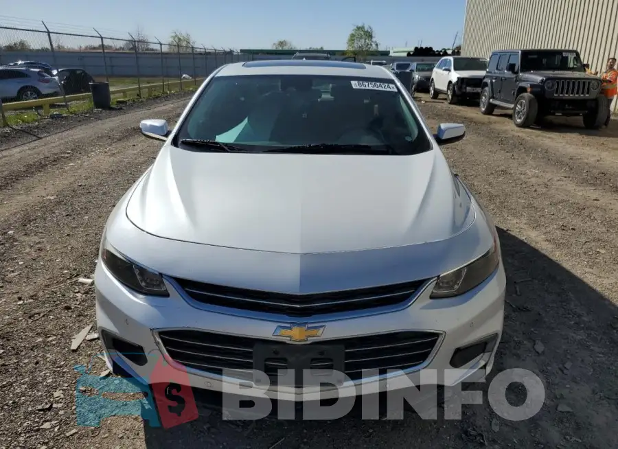 1G1ZD5ST9JF114327 Photo# 5