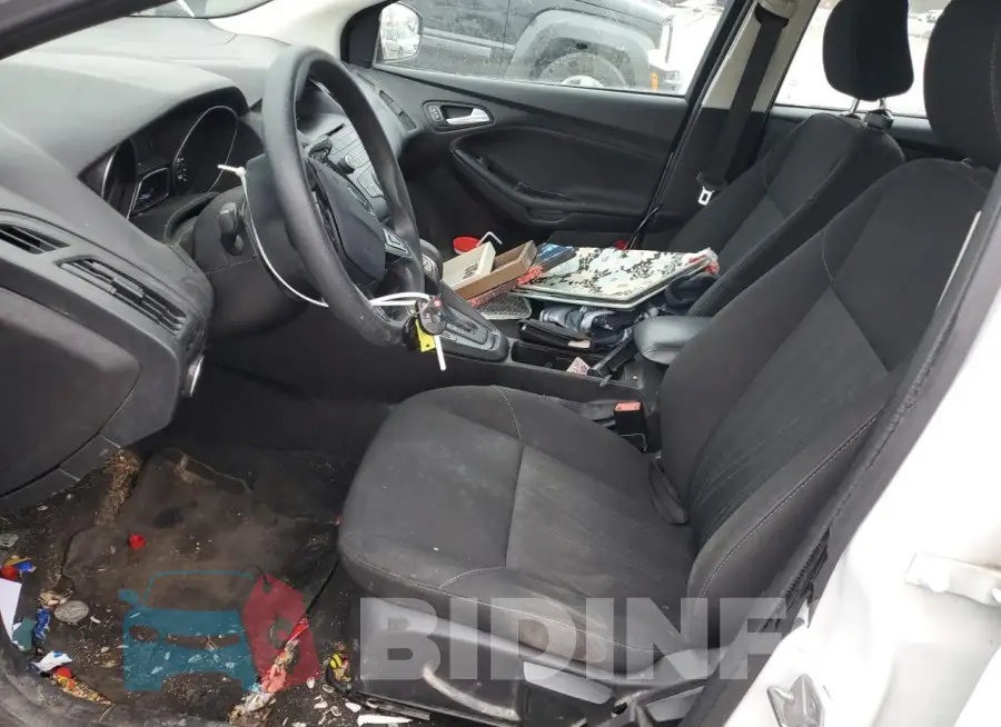 1FADP3F2XHL252846 Photo# 7