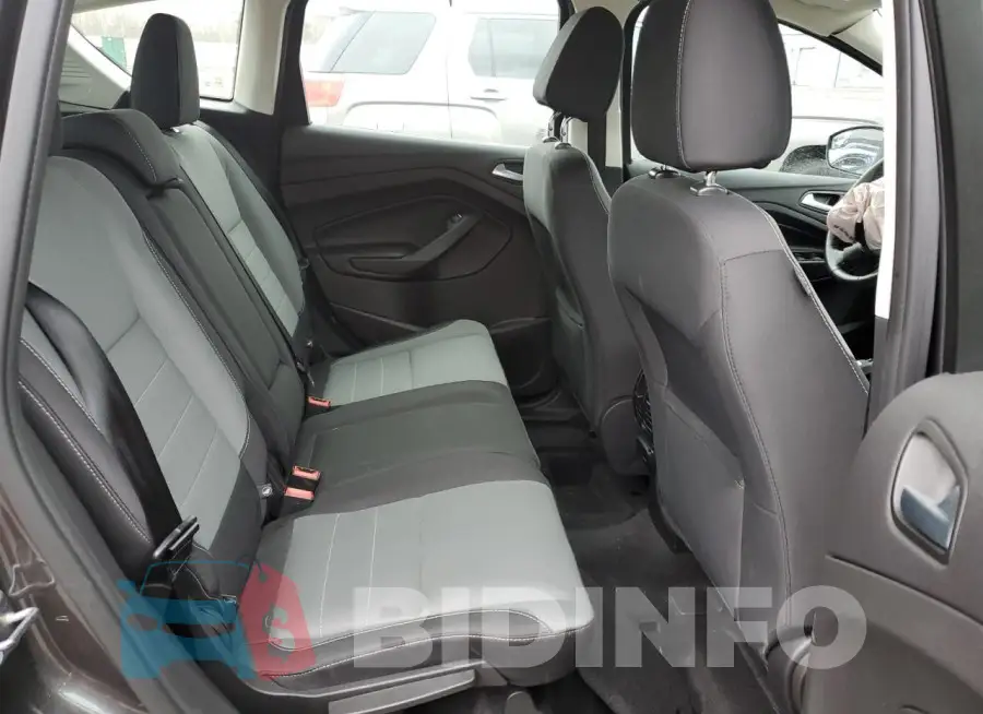 1FADP5AU9GL106926 Photo# 11