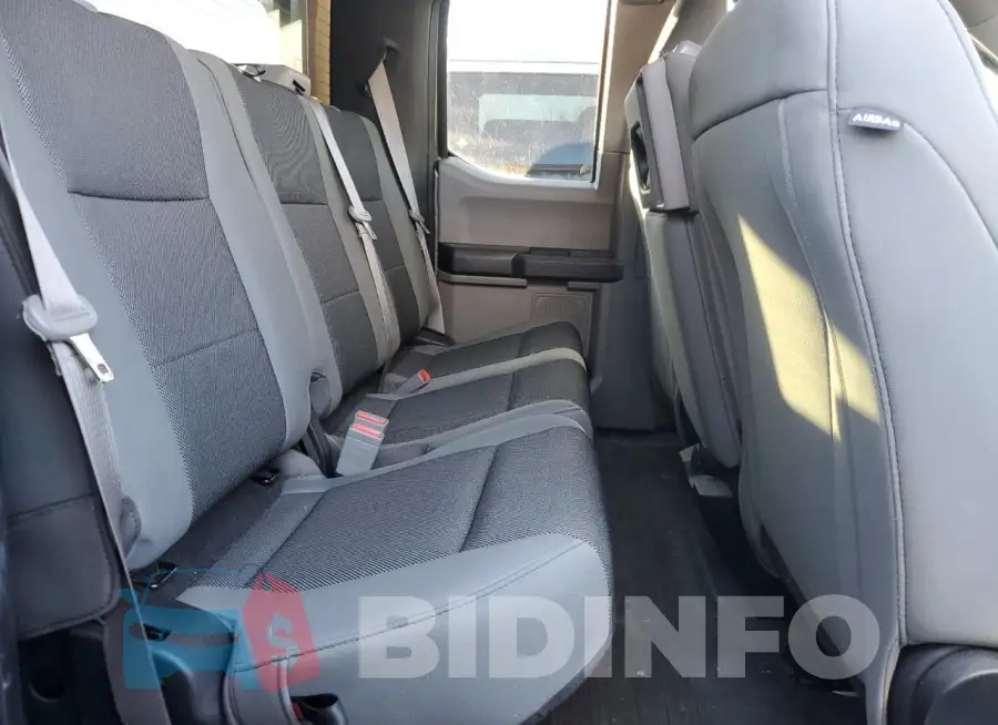 1FTFX1E52KFB23380 Photo# 10