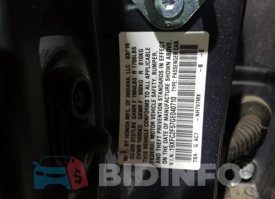 19XFC2F57GE040710 Photo# 12