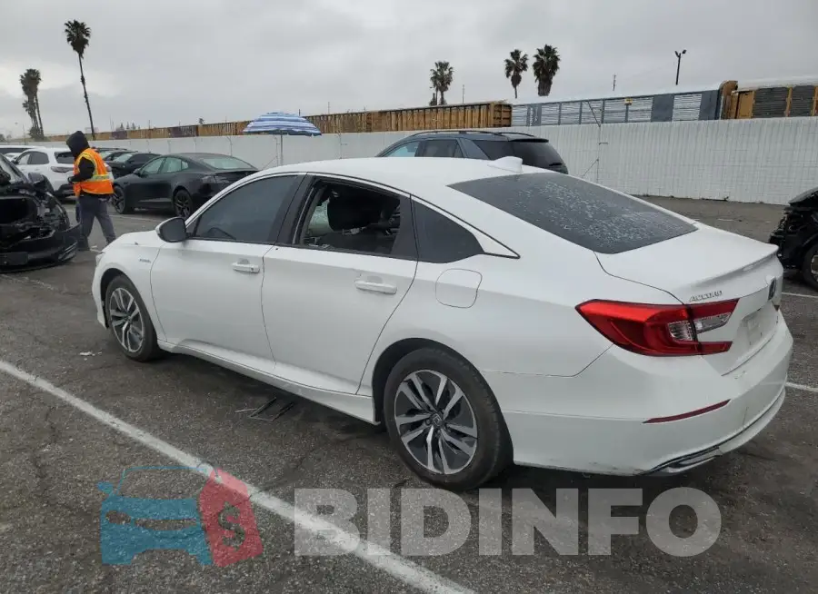 1HGCV3F12MA007257 Photo# 2