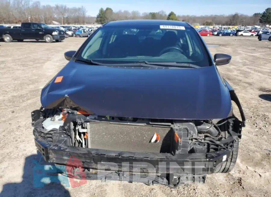 3KPFL4A72HE120812 Photo# 5