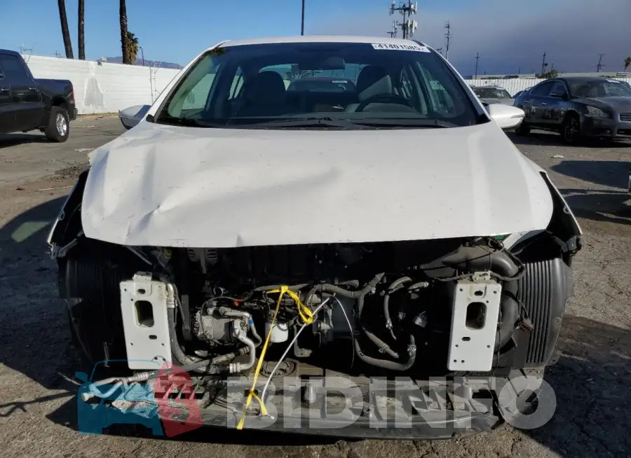 3KPFL4A83HE111383 Photo# 5