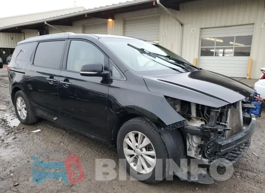 KNDMB5C18G6084167 Photo# 4