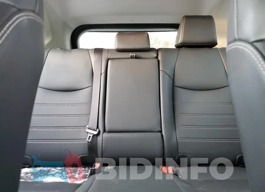 2T3R1RFV8LC116317 Photo# 10