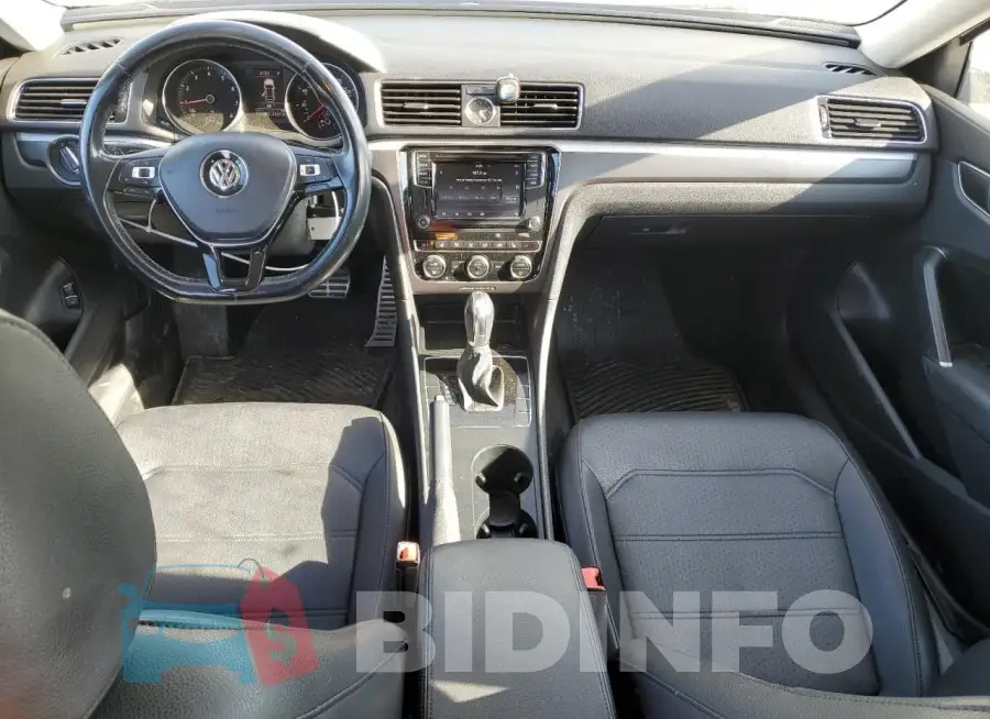 1VWDT7A38HC066491 Photo# 8
