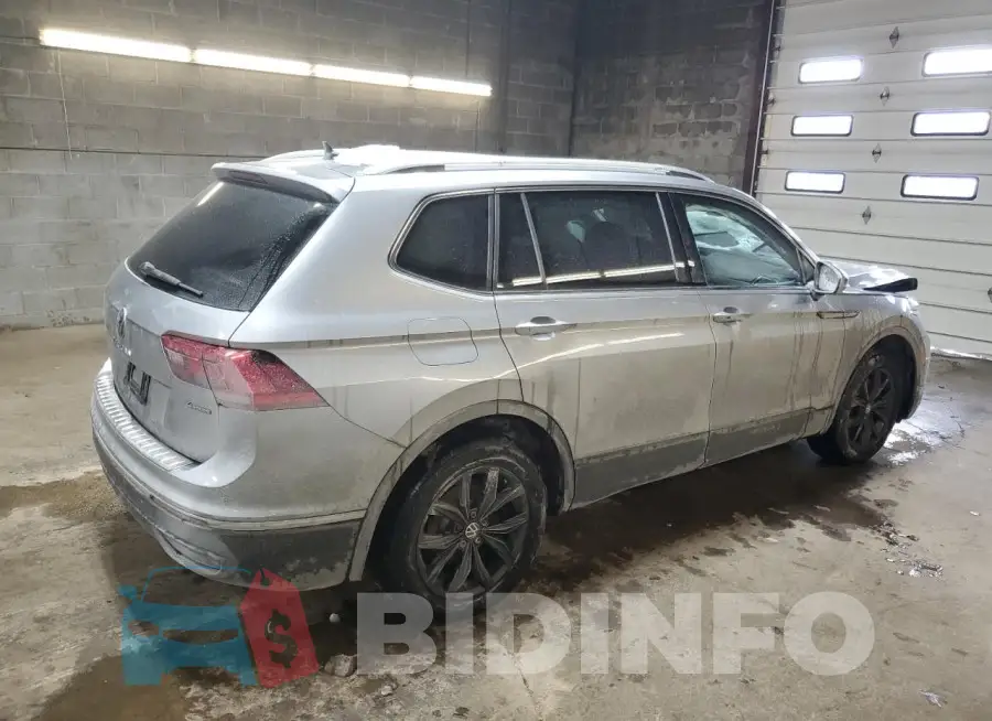 3VV2B7AX7NM119256 Photo# 3