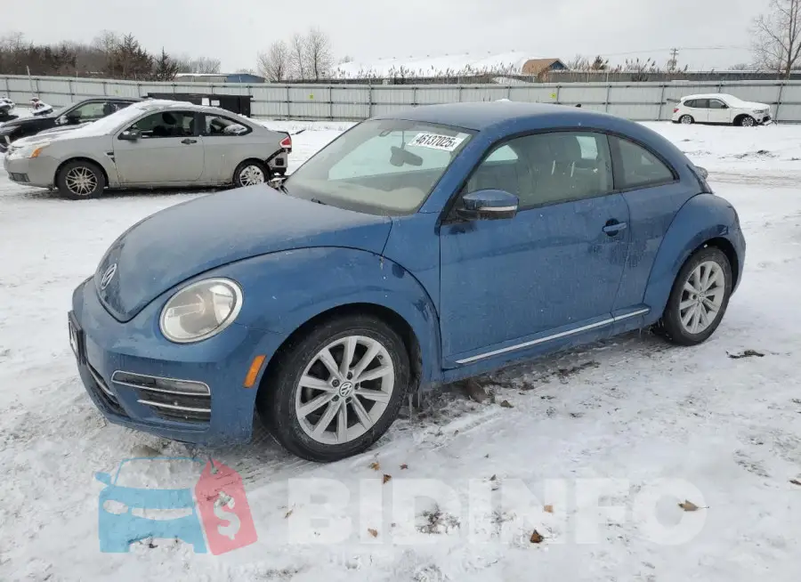 3VWJ17AT4HM613635 Photo# 1