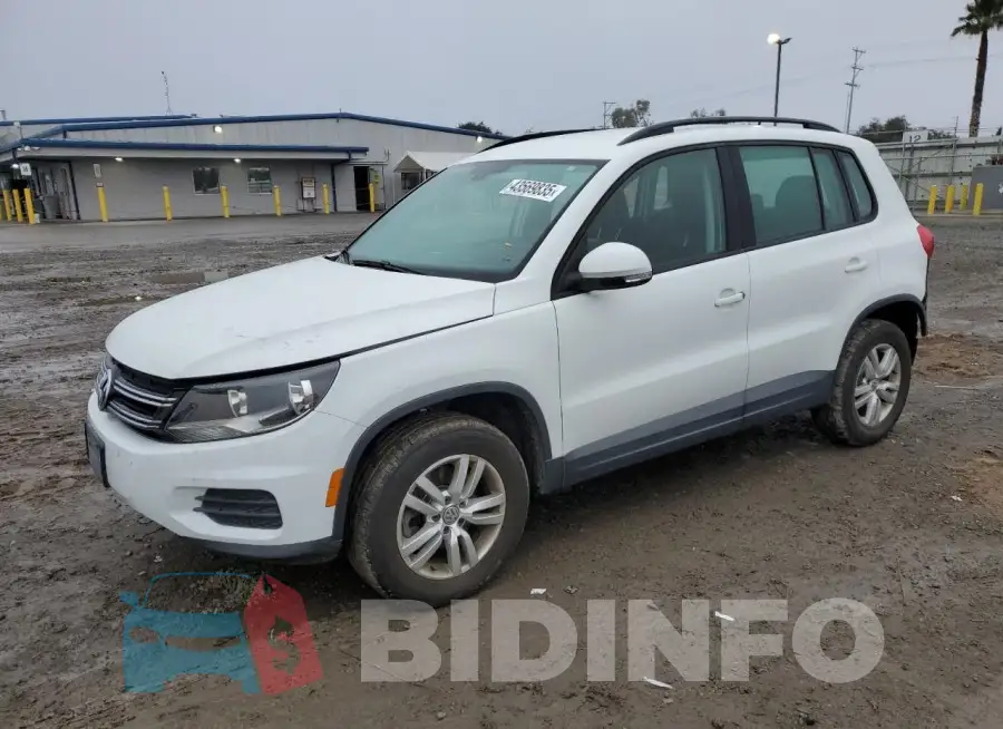 WVGAV7AX9GW603817 Photo# 1