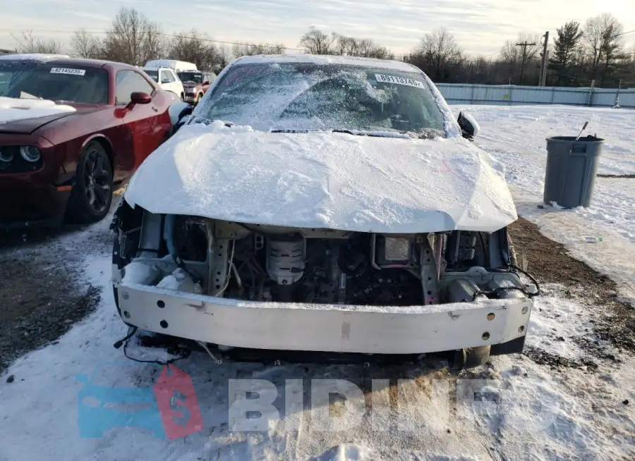 19UDE2F32KA009121 Photo# 5