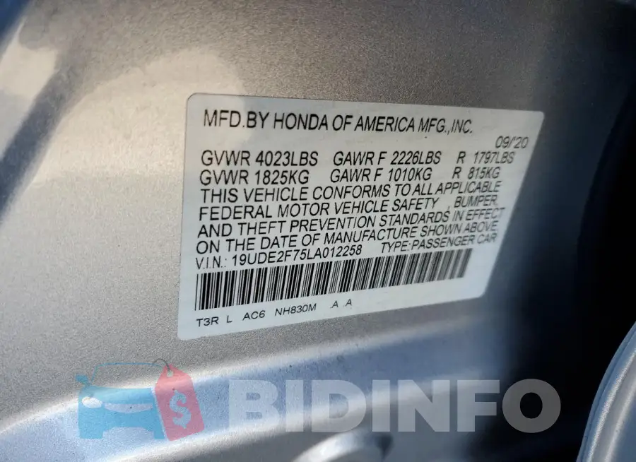 19UDE2F75LA012258 Photo# 12