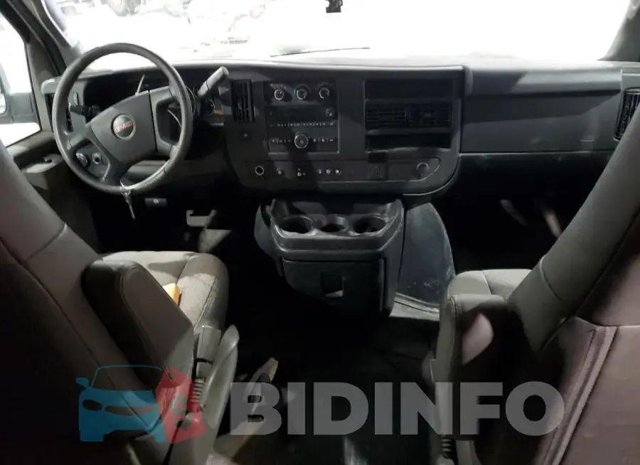 1GTW7AFP8K1173018 Photo# 8