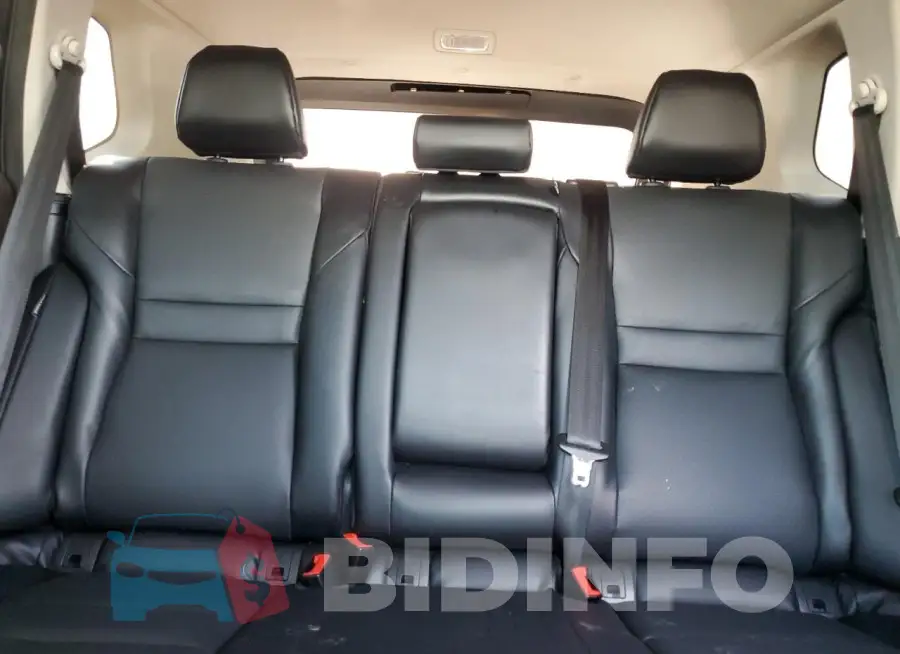 5N1BT3BA6PC853837 Photo# 10