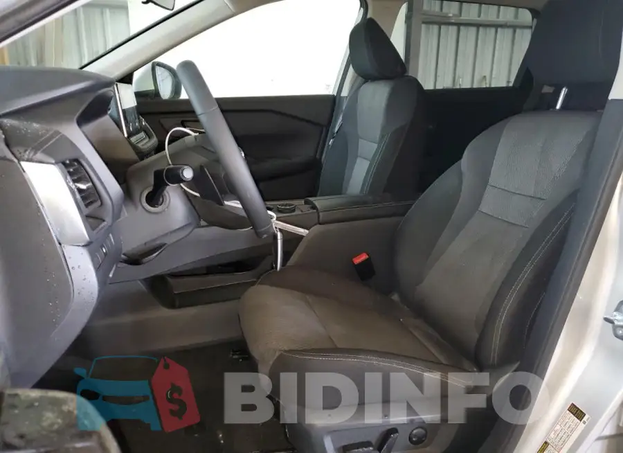 5N1BT3BB3SC802412 Photo# 7
