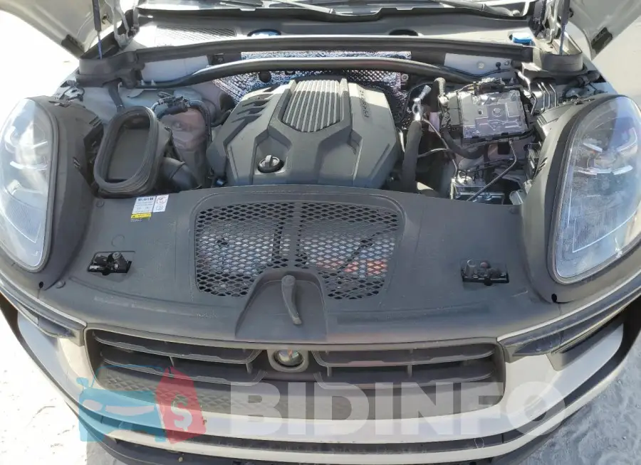 WP1AA2A50PLB01828 Photo# 12