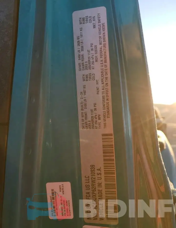 1C4RJXP62RW210939 Photo# 13