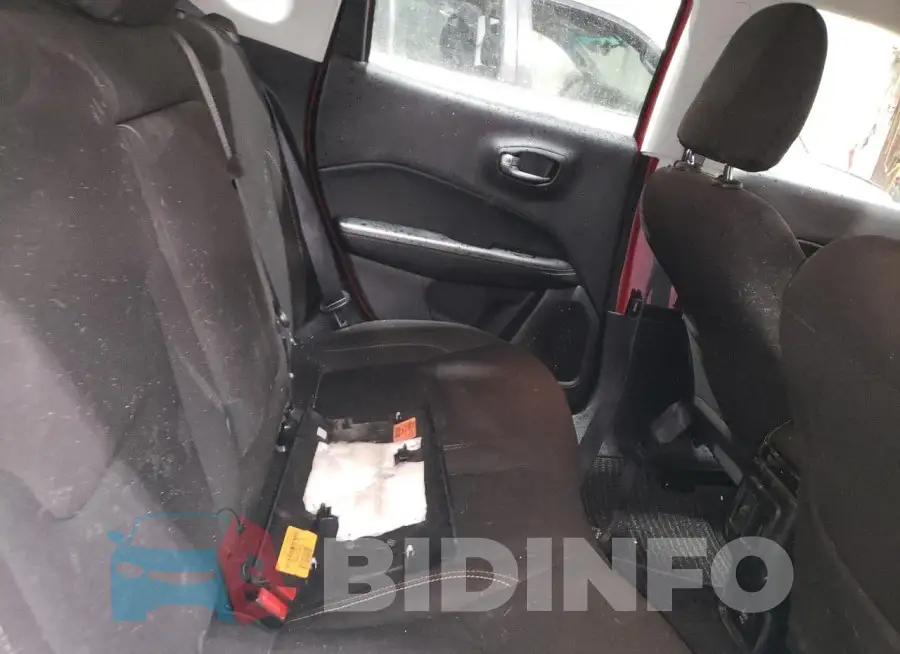 3C4NJDAB5LT242817 Photo# 11