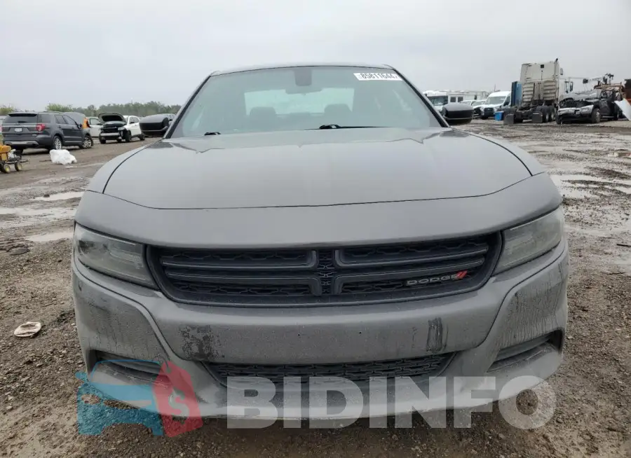 2C3CDXBG8KH711808 Photo# 5
