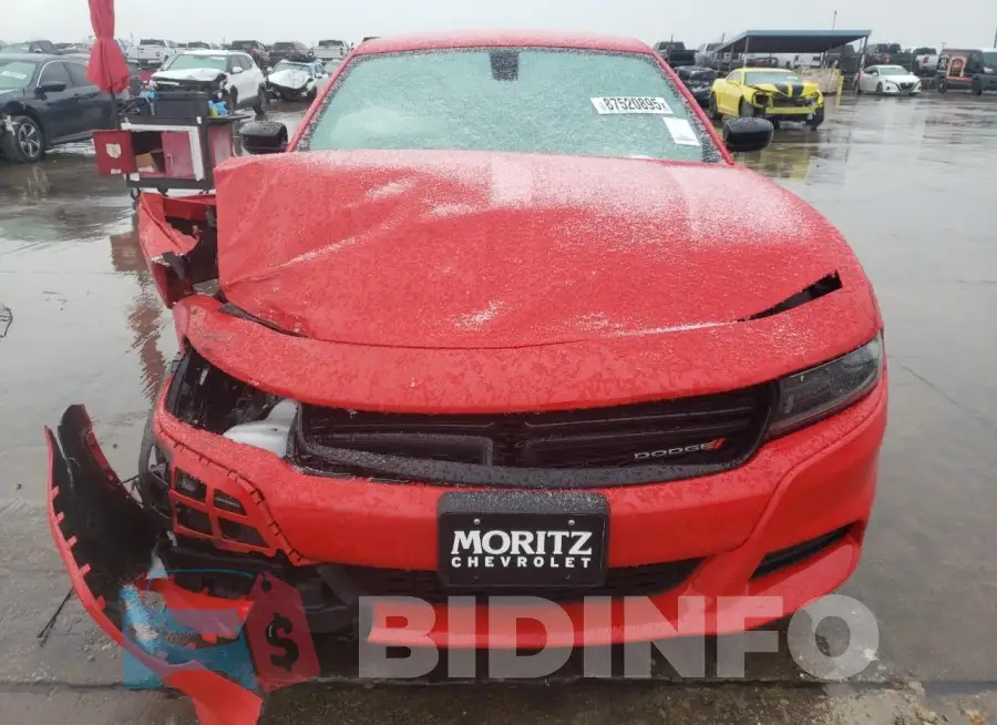 2C3CDXBGXPH582946 Photo# 5