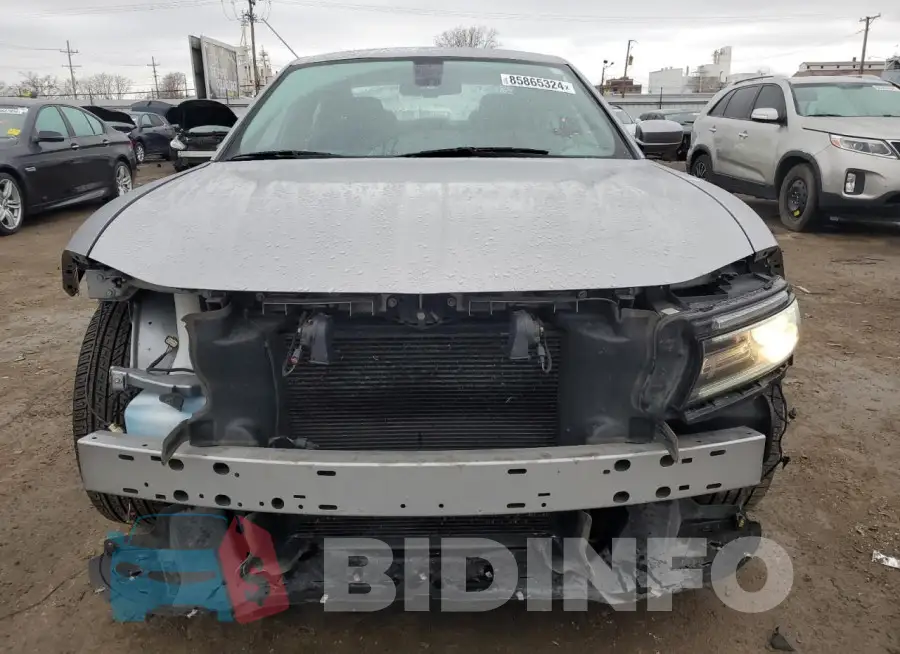 2C3CDXJG8GH188878 Photo# 5