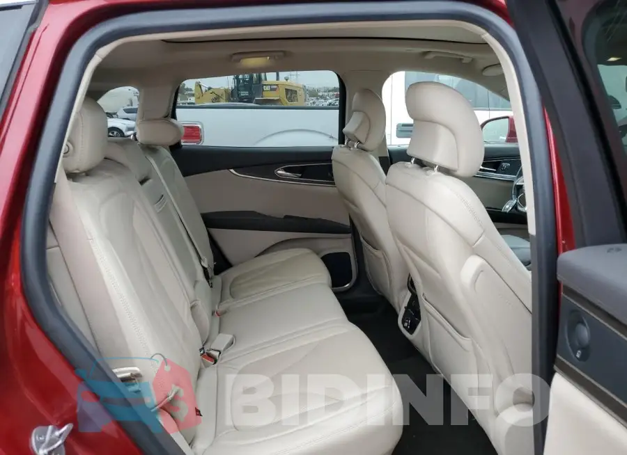 2LMPJ8L92KBL35573 Photo# 10