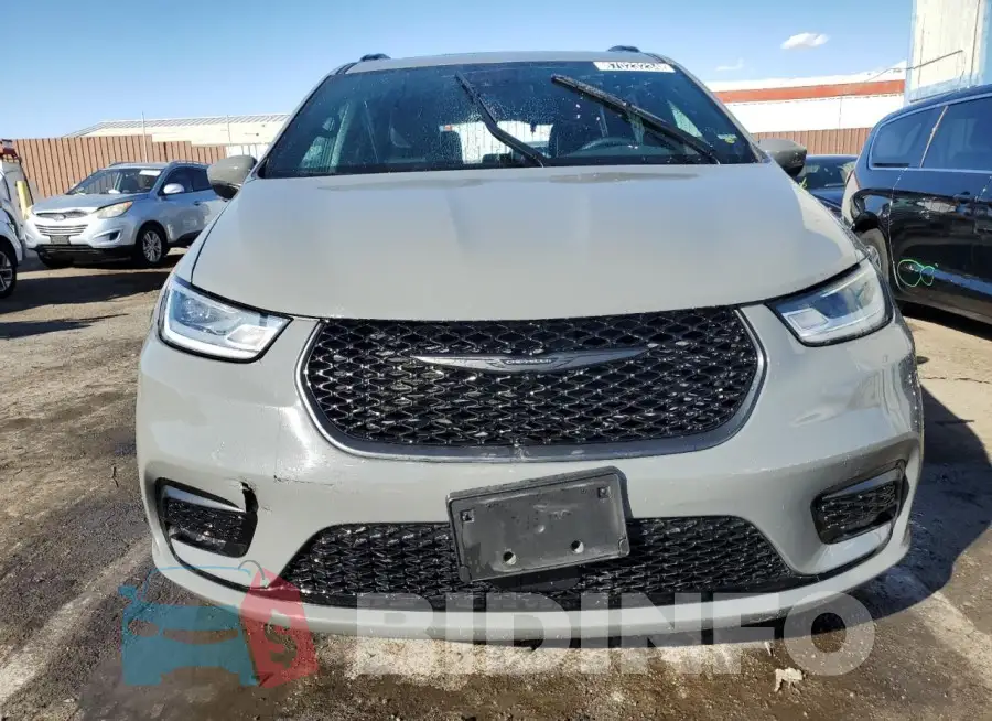 2C4RC1BG9PR548853 Photo# 5