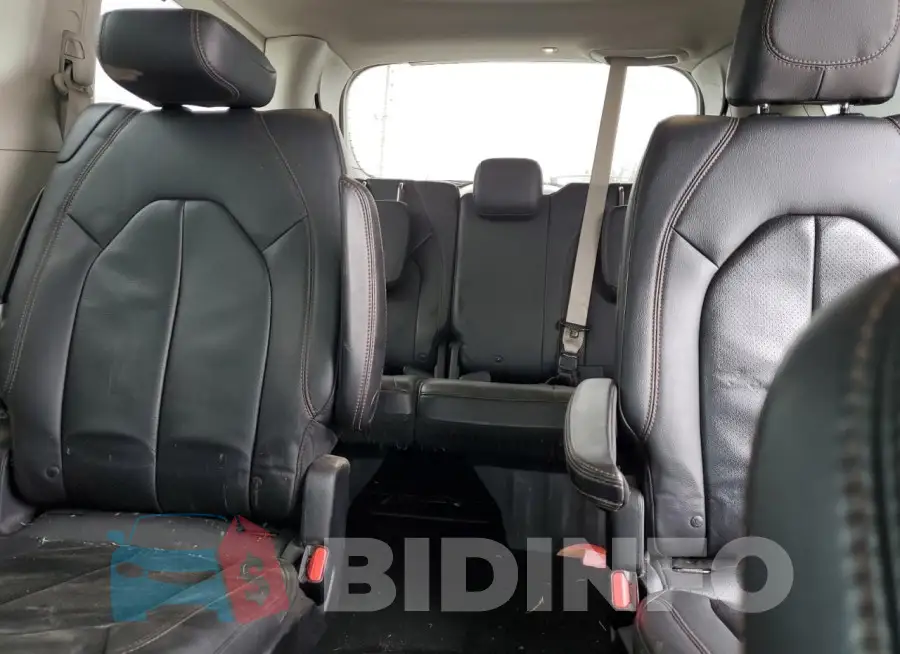 2C4RC1EG9JR173954 Photo# 10