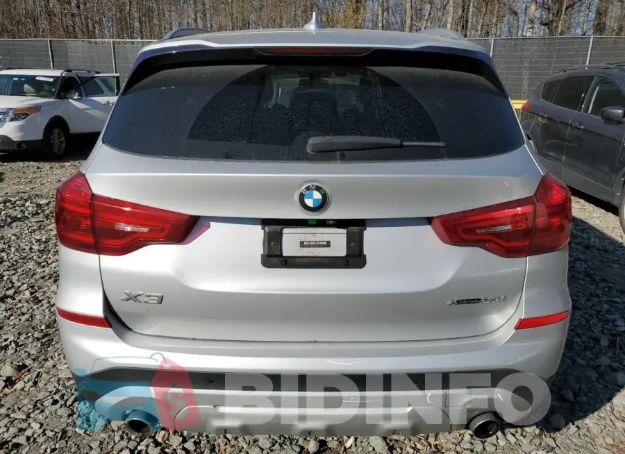 5UXTR9C58KLP86872 Photo# 6