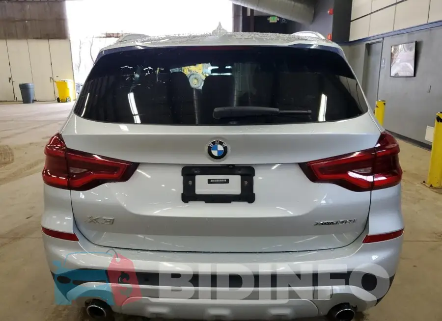 5UXTR9C59KLR10714 Photo# 6