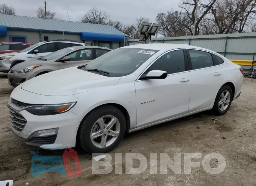 1G1ZD5ST3RF147500 Photo# 1