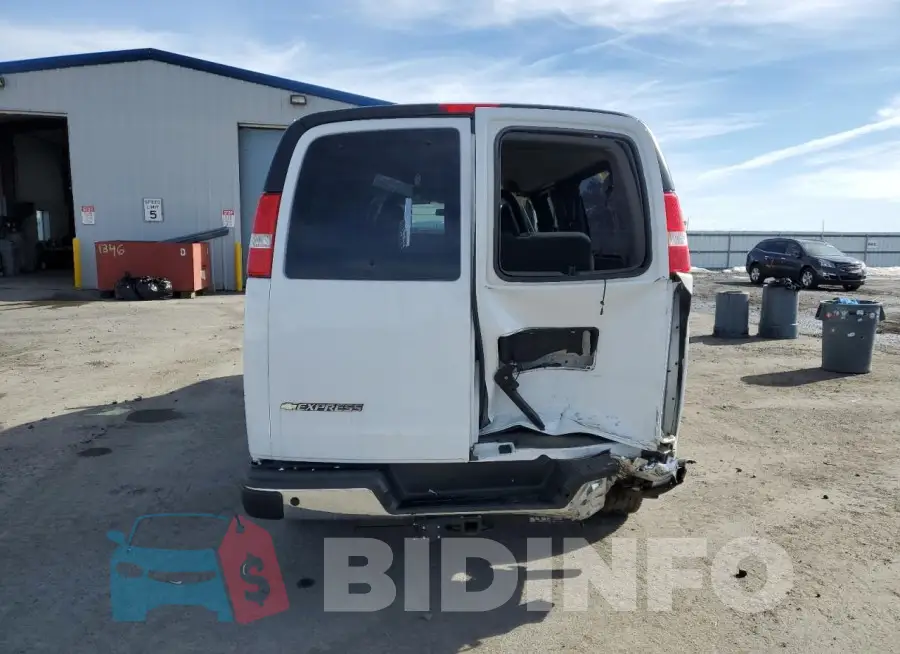 1GAZGPFP5M1222896 Photo# 6